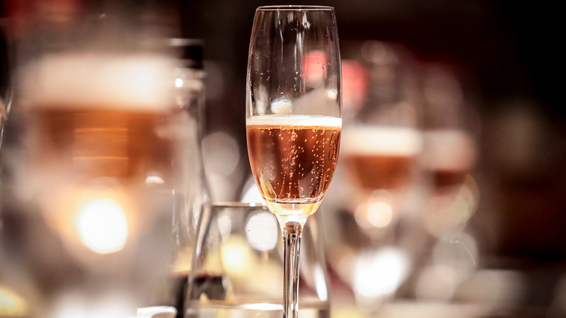 Tipos de espumante: entenda a diferença entre prosecco, champanhe e cava